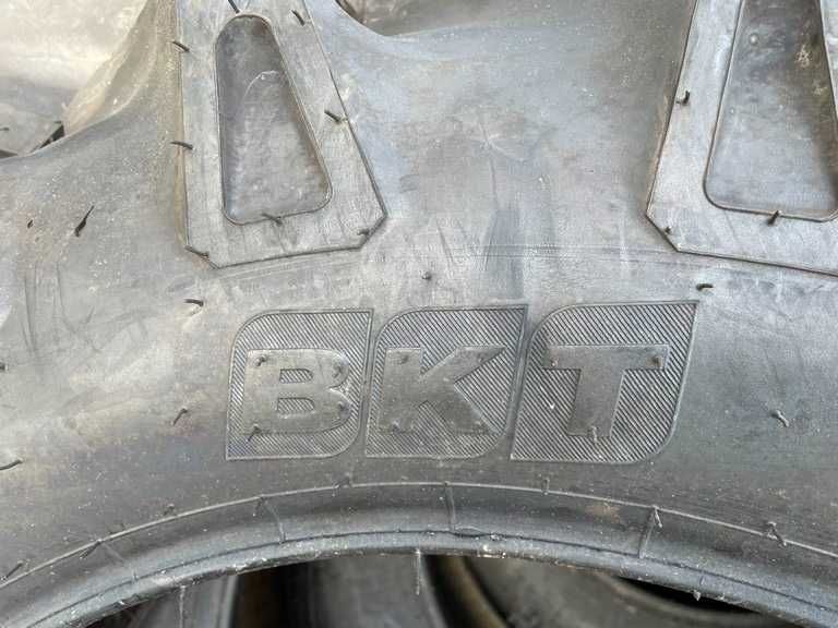 12.4-28 cu 8 pliuri anvelope noi marca BKT cu garantie
