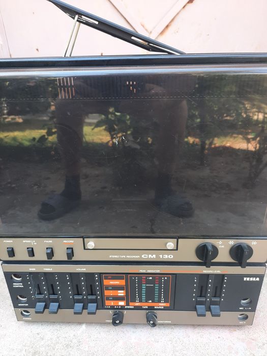 Magnetofon Tesla CM 130 stereo amplificare !