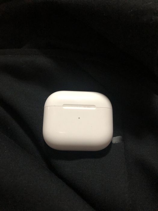 AirPods 3 original case