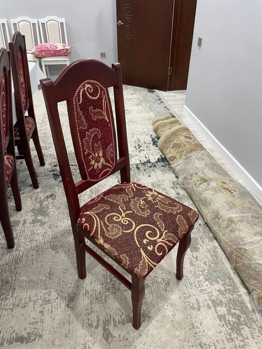 Продается стулья