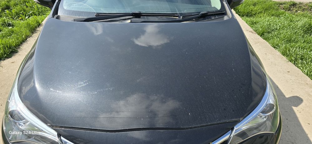 Capota motor toyota avensis 2015-2018