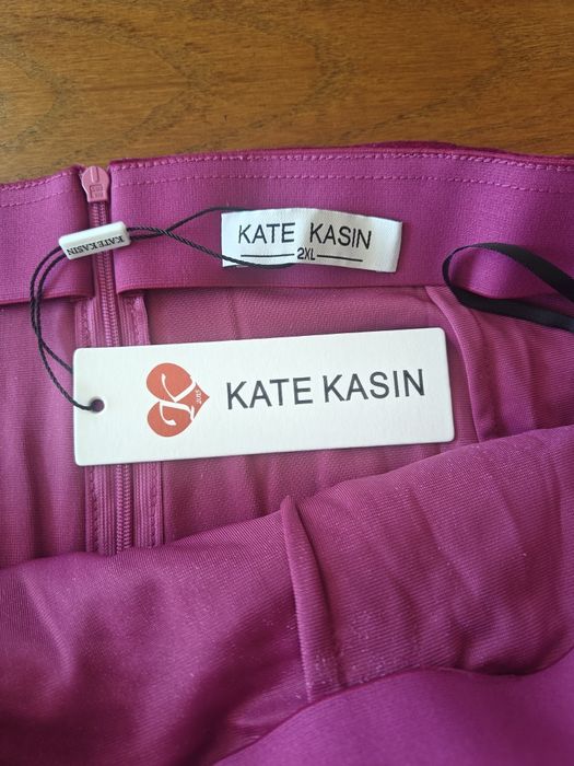 Миди пола 2XL. Дамска пола голям размер