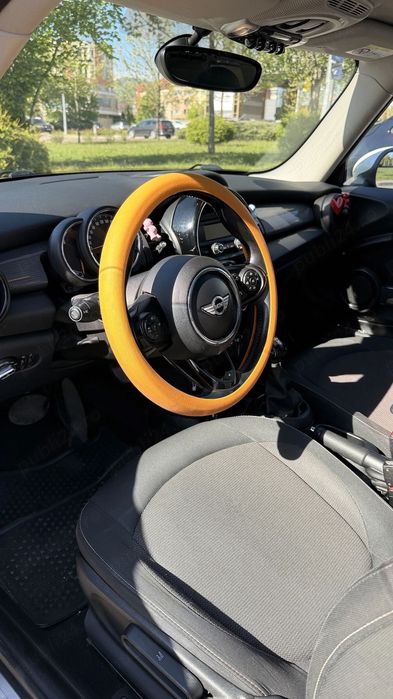 Mini Cooper 1,6 benzină, an de fabricație 2017