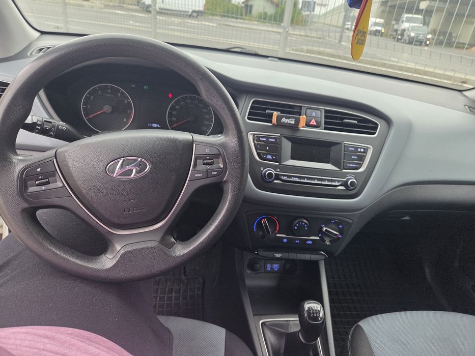 HYUNDAI i20 2018 — imagine 2