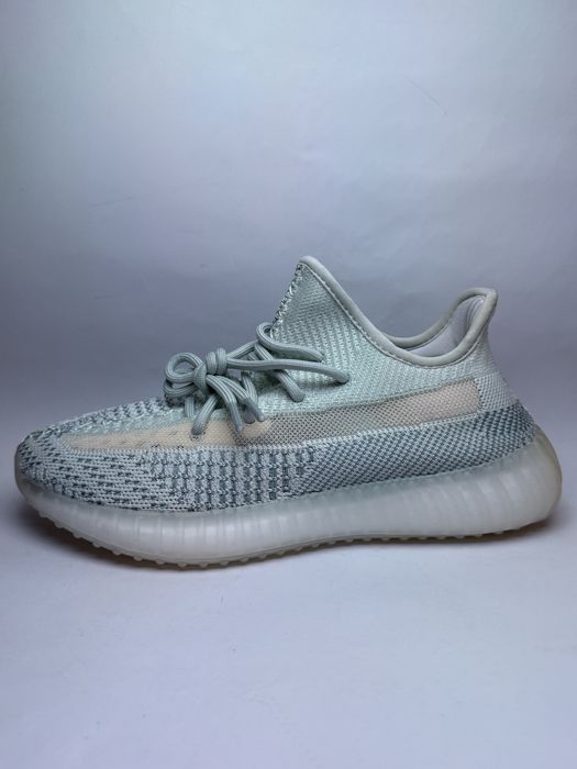 Yeezy boost 350 V2 Cloud White