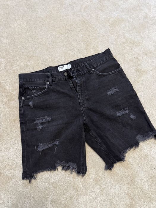 Pantaloni scurti de blugi Pull&Bear barbati marimea 46