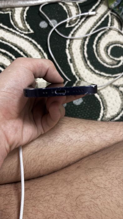 Продам аифон 12 мини