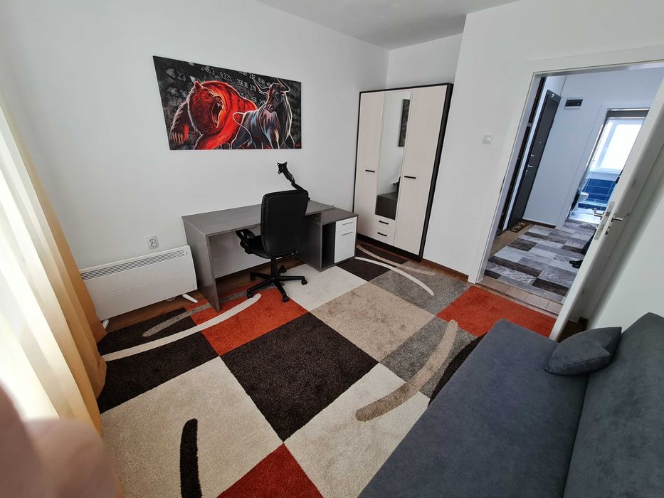 Tристаен апартамент след основен ремонт