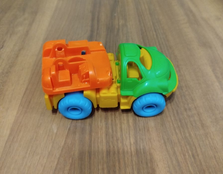 Игрушки (машинки)