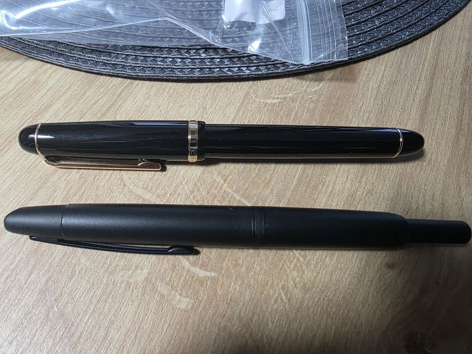 Stilouri Jinhao 10 si x350,noi