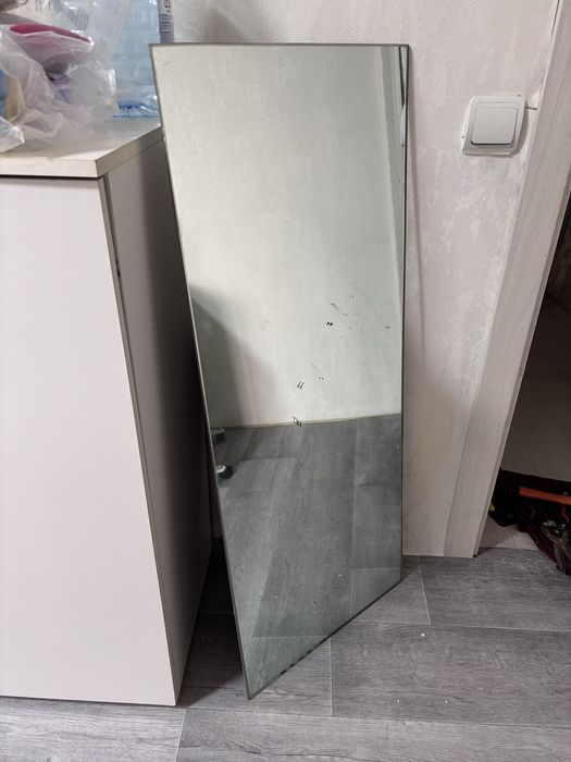 продам зеркало настенное