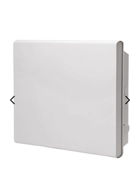 Продавам 2 икономични конвектора ADAX (400W влагозащитен и 1400W с дигитален термостат)