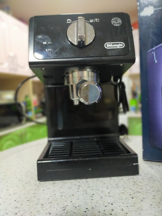 Кофемашина  delonghi