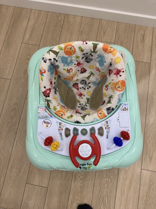 Проходилка + подарък  колан за прохождане