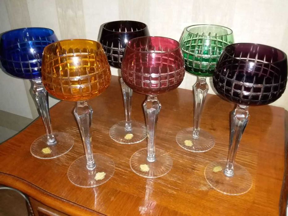ГДР. Цветной хрусталь ручной шлифовки. Высокие фужеры.