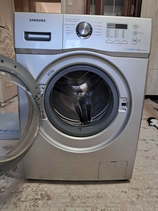 Стиральная машина SAMSUNG