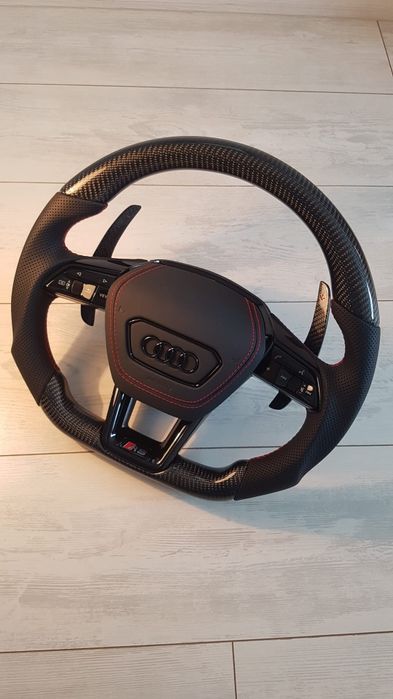 Volan-Audi-RS-Carbon-Retrofit-A3-A4-A5-B8.5-A6-A7-C7-C7.5-Q3-Q5-Q7-Nou