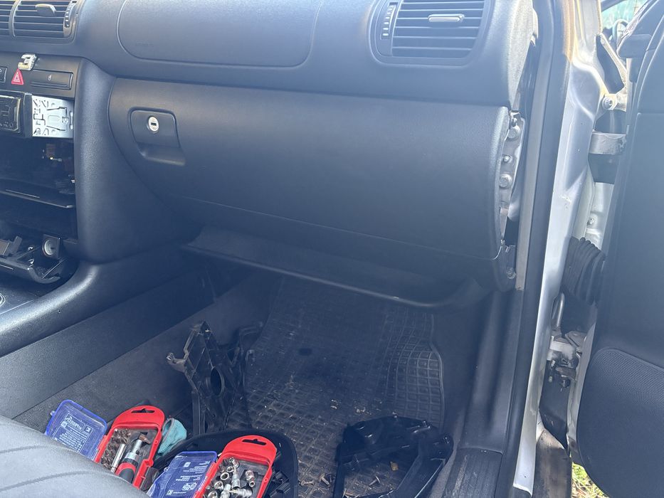 Torpedou Audi A3 8L Seat Leon Toledo 8L1857095