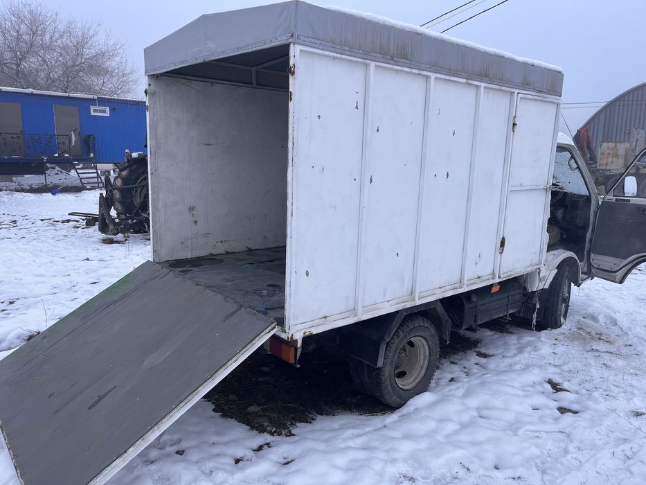 Продам мазда бонго