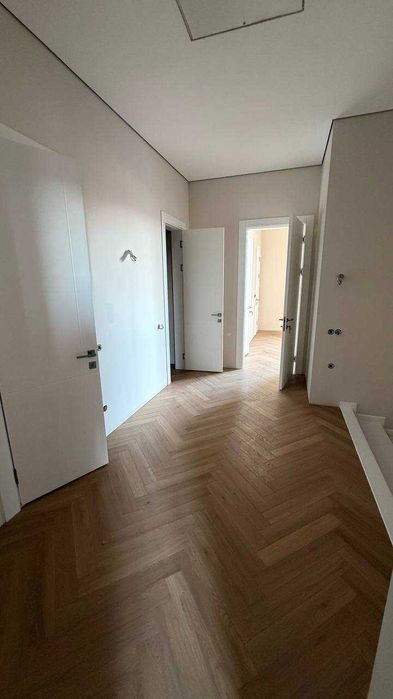 ПРОДАЕТСЯ Дом Никитина-Циалковский 340 кв.м. 4,5 соток