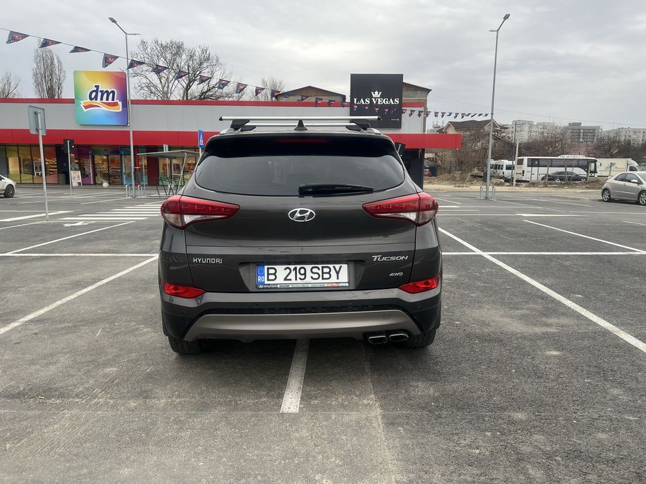 Hyundai Tucson 2016 2.0 | 136CP 4x4