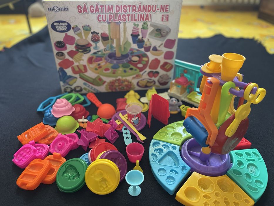 Set accesorii pentru plastilina “Momki”