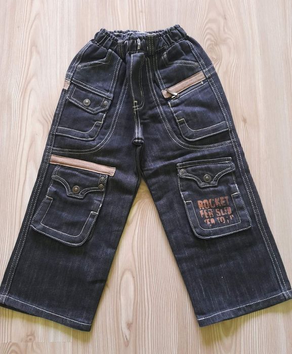 Нови дънки за момче