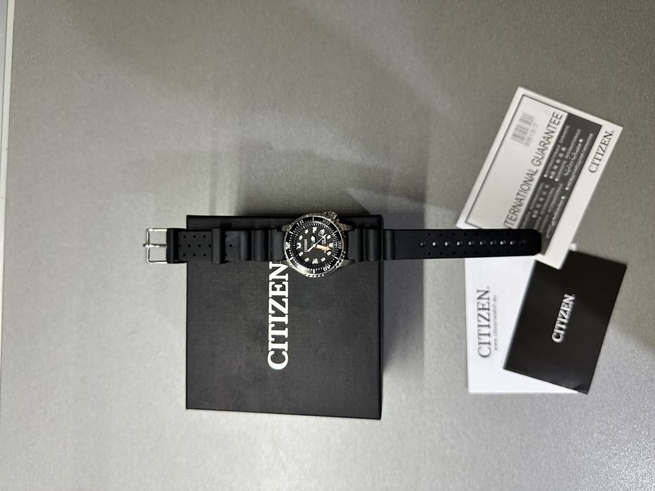 Часовник CITIZEN unisex 33.5мм 20 ATM