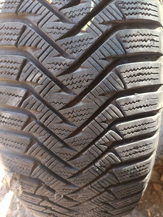 Зимни гуми 225/60R17