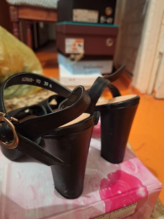 Продам недорого напишите на ватсап