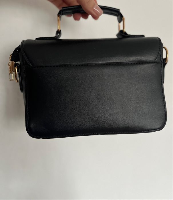 Дамска малка чанта