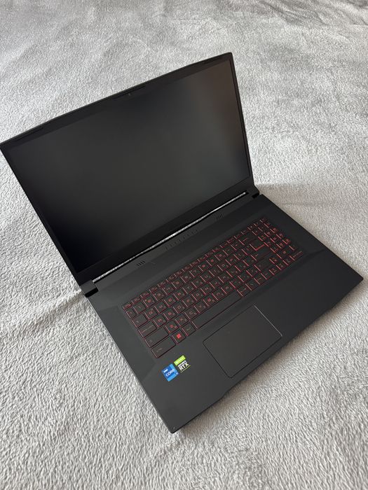 MSI Katana 15 GF76 11UC