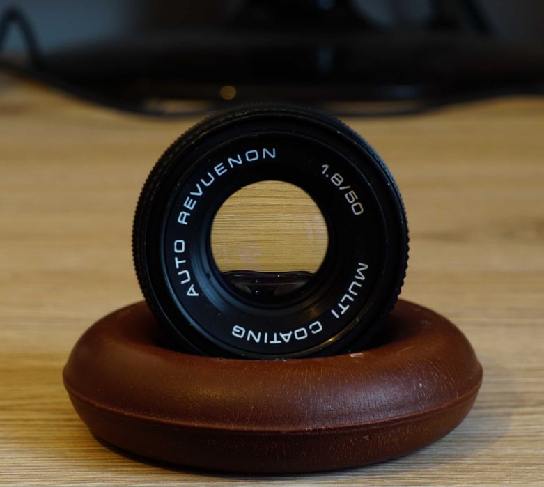 Obiectiv foto manual Auto Revuenon 50mm F/1.8 - montura M42