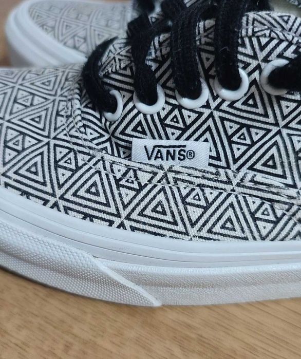 Tenesi Vans dama moderni, marime 38