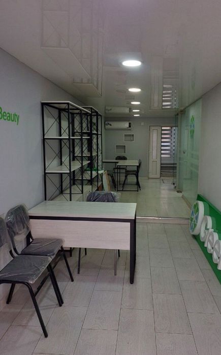 Под офис аптеку,Магазин и др.Деятельность