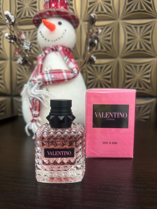 Valentino Donna Born in Roma 30ml EDP, 100% original, batch code verif