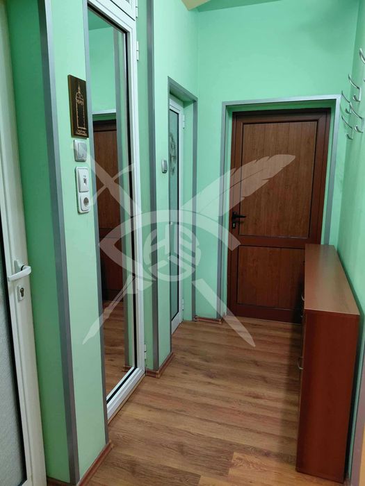 Тристаен апартамент в Центъра! 11834861