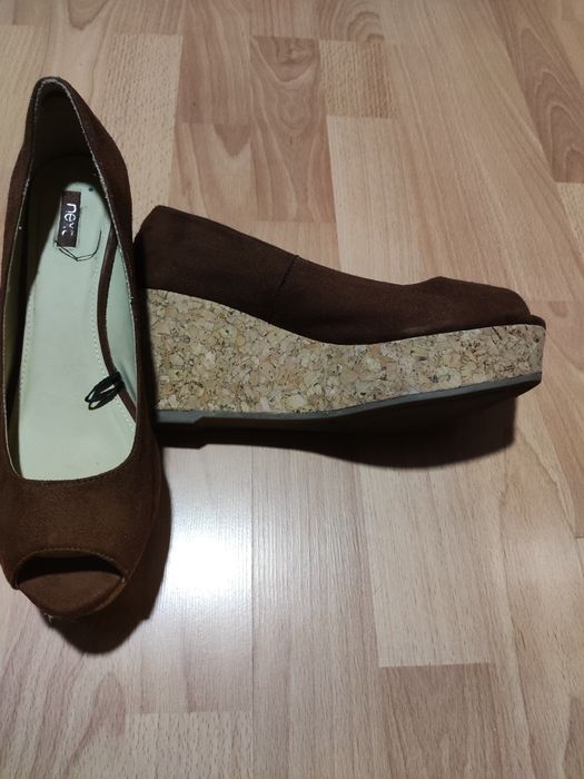 Женские туфли замшевые