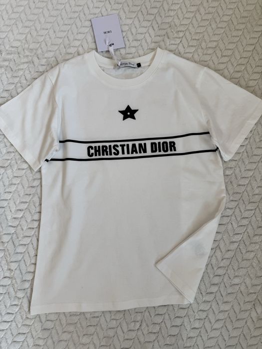 Дамска тениска нова