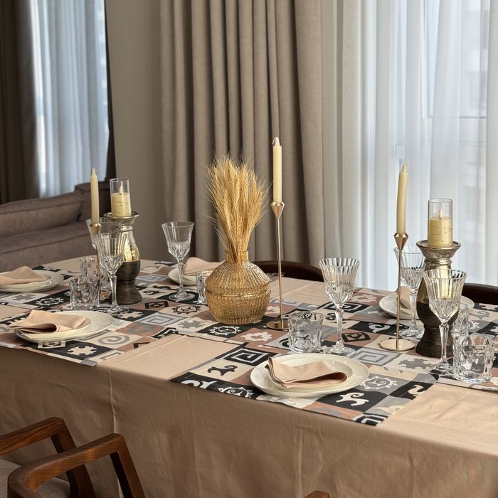 Скатерти и раннеры в подарочной упаковке!