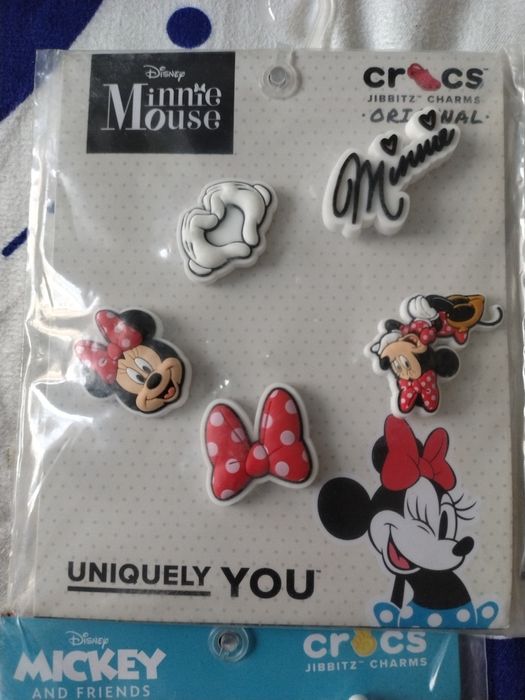 Accesorii pentru papuci Crocs