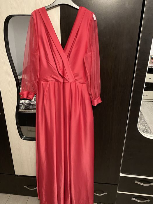 Rochie eleganta.