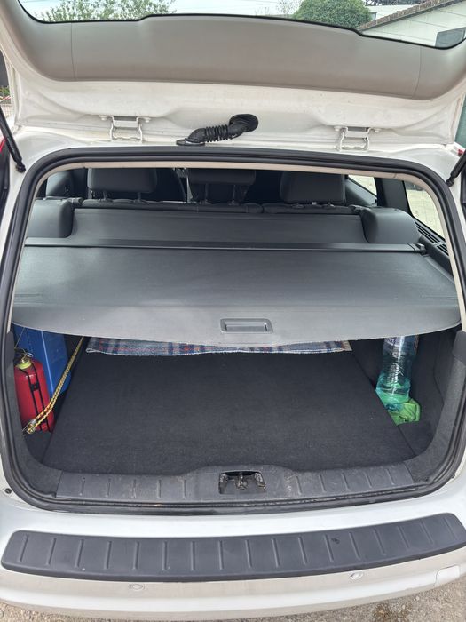 Vînd volvo V50  D2