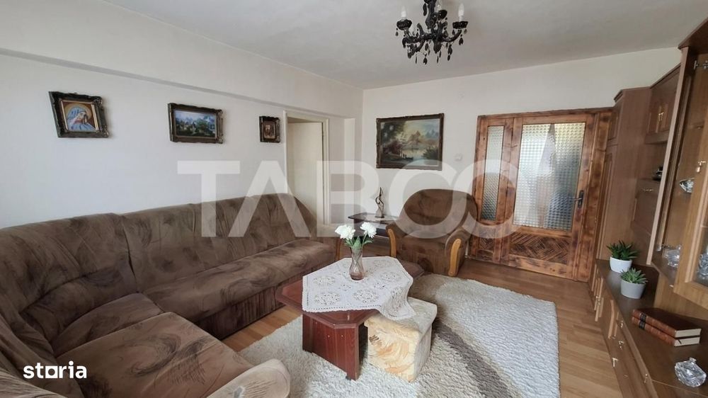 Apartament 4 camere 81 mpu 2 bai 3 balcoane 1 terasa Turnisor Sibiu