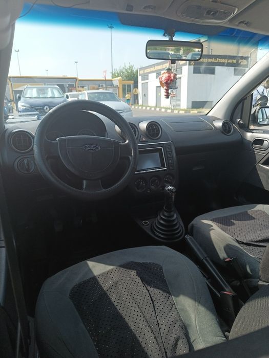 FORD Fiesta 2005 — imagine 5