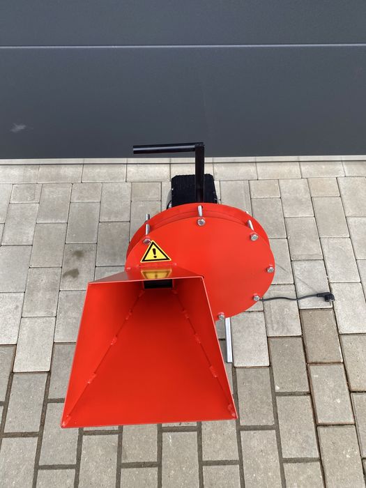 Tocator crengi si resturi vegetale electric SP-60E