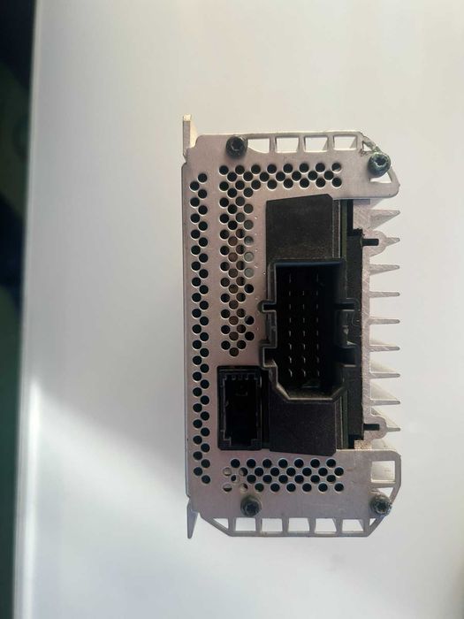 усилвател Audi A8 D3 модел 2002-2009 г. Amplifier Harman Becker #038S