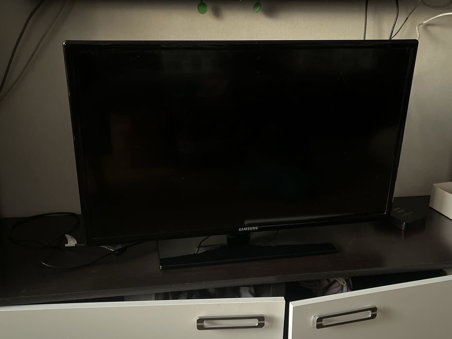 Телевизор SAMSUNG