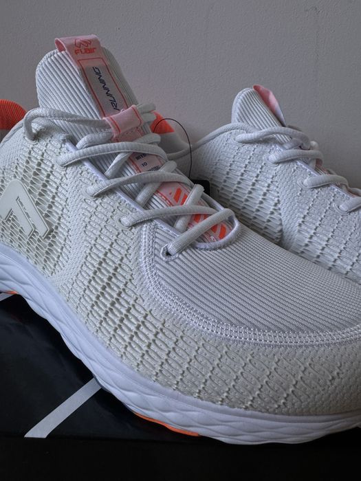 FLAIR MOON Running Shoes