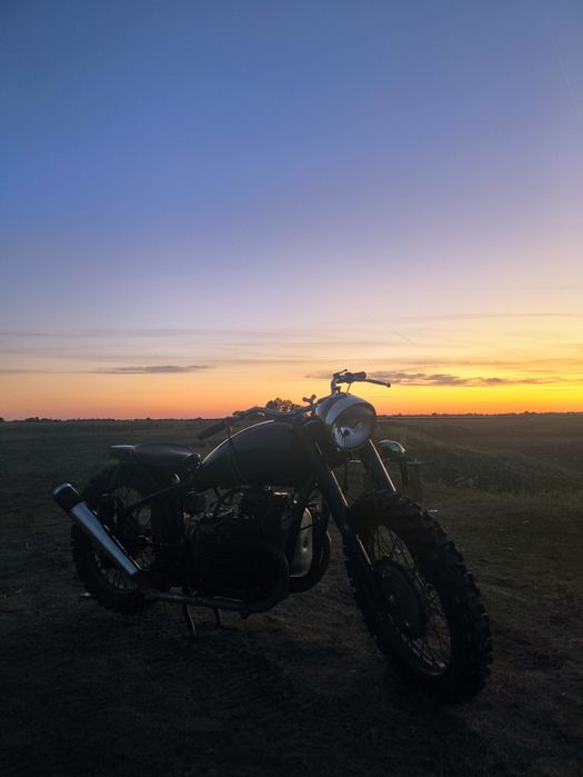 Продам мотоцикл BMW r-71